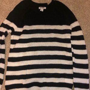 old navy sweater